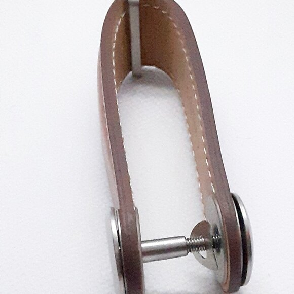 CLOSET SALE!!!  HOST PICK!!  New Orbitkey Brown Leather Key Holder - Picture 10 of 12
